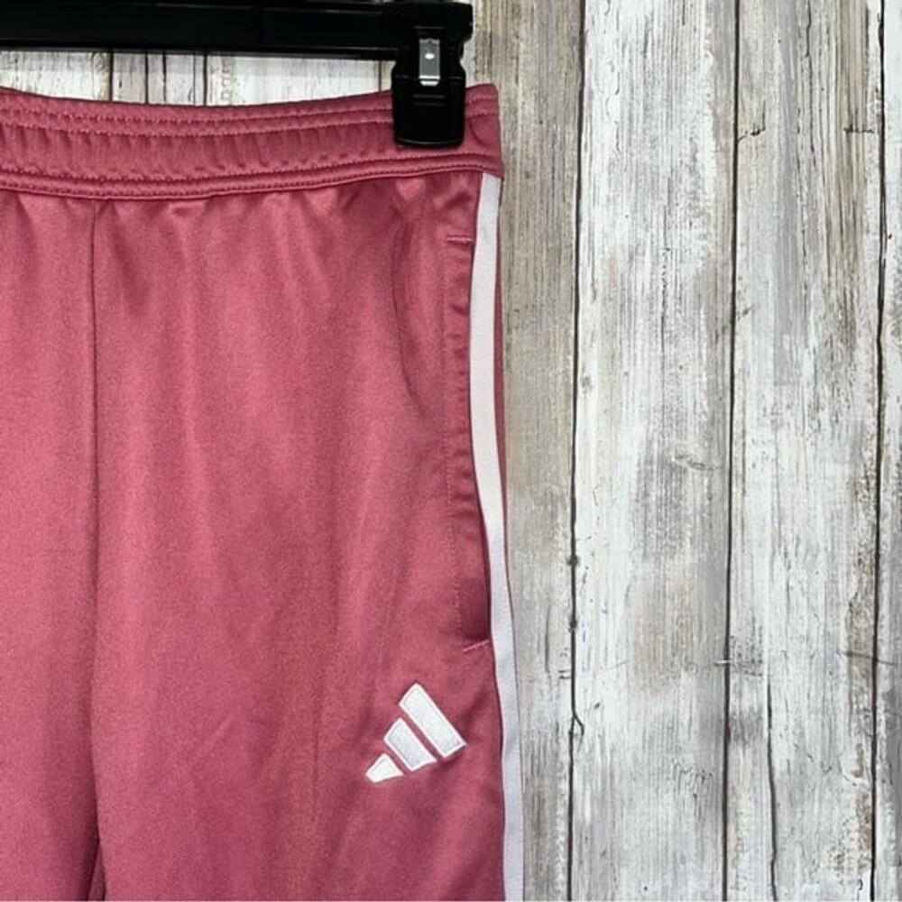 Adidas Tiro Tapered Pants Pink With side zipper - Picture 9 of 11